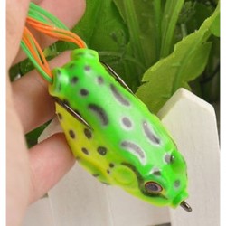 Zöld 2 * 1db nagy béka Topwater halászati csalit Crankbait horog Bass csörgő aranyos zöld