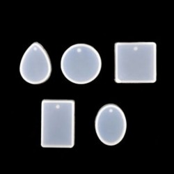 5Pcs / Set Mini (kb. 2,5-3cm) Szilikon tiszta négyzet alakú penész polimer agyag gyanta kézműves ékszer készítés