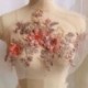 * 1 bor piros (350 * 290 mm) DIY 3D-s virág csipke hímzés menyasszonyi esküvői csatolt öntvény gyöngyös gyöngy tüll