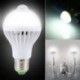 7W E27 7W / 9W Auto PIR mozgásérzékelő LED izzó energia villanykörte infravörös lámpa