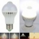 7W E27 7W / 9W Auto PIR mozgásérzékelő LED izzó energia villanykörte infravörös lámpa