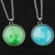 * 2 Teljes fluoreszkáló medál Rising Moon Glow a sötét fényes lánc nyaklánc