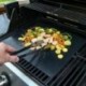 Fekete - 44cm x 33cm-es - Tapadásmentes grill sütőlap - BBQ - Kerti sütögetéshez - I3F7