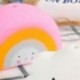 6X (1db-os babafürdős játékok fürdőszobában játszó vízpermetező eszköz Rainbow Shower Flo R6U6