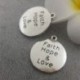 10 darab ötvözetű ősi ezüst &quot Faith Hope &amp  Love&quot  kerek DIY antik Messa N8Q8