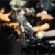 25db 1:87 Figurákkal Festett Figurák A vasúti dolgozók miniatűrjei Buc K7C4-vel