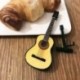 2X (Fa mini díszek, gitár hangszer, miniatűr babaház üzemmód B3I0