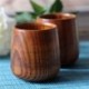 2db elegáns / divatos Jujube fa kávé- / teáscsészék / bögrék faragott fadarabon Deco R9V3