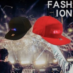 1x Mobil APP működésű LED Hip Hop sapka karácsonyra Halloween születésnapi partjára Lovaglás biztonsági fejfedő sport