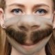 1 - UK_ HALLOWEEN MOSOLY ARCKIFEJEZÉS ANTI HAZE PAMUT ARCBORÍTÓ PÁRT