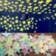Kék csillag - 50x csillagok hópelyhében világítanak a sötét fényes fluoreszkáló fal matrica szoba dekorációval