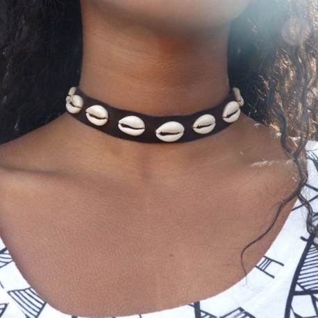 Nincs szín - Fekete bőr Cowrie Shell Choker nyaklánc Előke nyilatkozat Charm Medál ékszerek