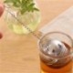 Új, rozsdamentes acél golyós tea infuser hálós szűrőszűrő akasztóval laza tealevél fűszergolyó kötéllánccal