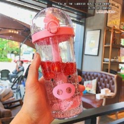 Űrtartalom: 500 ml - 500 ml-es rajzfilm keverő vizes palackok műanyag vízforraló szalma rúd Keverő nagy kapacitású
