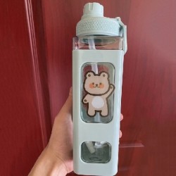 Űrtartalom: 900 ml - Kawaii Bear kulacs lányoknak Aranyos műanyag nyári iskolai italos palack csészékkel BPA mentes 700
