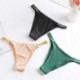 Fehér szín - 1 db szexi fehérnemű női bugyi tangák Ice Silk alacsony emelkedésű tanga G strings fehérnemű Elasztikus