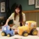 Szín: sárga 30x45x30cm - Kawaii Tractor Peluche játékok Szép szimuláció autós plüss babák, kitömött puha rajzfilm