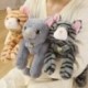 Magasság: 35 cm - 35/45 cm Szép szimuláció fekvő macska plüss játékok Kawaii kitömött puha állatbabák gyerekeknek