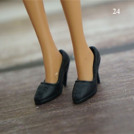 Szín: 24 - NK Akciós babacipők Színes aranyos sarkúak Divatos vállfák Barbie babához Kiegészítők Kiváló minőségű