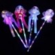 Szín: kerek Véletlen 1db - Party Cosplay kellékek Star Love Heart ujjongó pálca Glow Stick Rave Toy LED Magic Fairy Stick