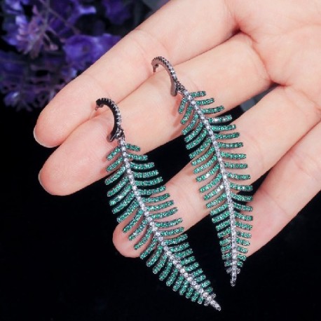 Fém színe: zöld - CWWZircons Piros Zöld Cubic cirkónia hosszú lelógó csepp levél alakú Luxus Designer Party
