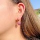 Fém színe: piros - CWWZircons Klasszikus Piros Zöld Cubic Circon Love Heart Shape Charm Huggie Hoop Fülbevaló Női Divatos