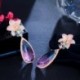 Fém szín: többszínű - CWWZircons Micro Pave Pink Cubic cirkónia virág nagy vízcsepp szivárvány kristály hosszú luxus