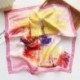 Szín: 7 - Puha selyem szatén négyzet alakú sál Foulard hidzsáb bandana színes graffiti szivárvány luxus kis nyakú sál