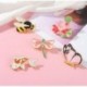 Fém színe: XZ5498 - 10 DB / LOT Kínai tintával festett zománctű Egyedi Lotus Dragonfly Koi Butterfly Bee bross táska