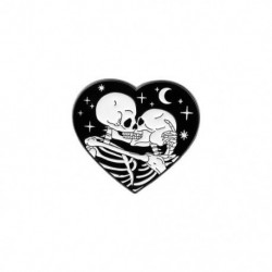 Fém színe: XZ3965 - 10 DB / LOT Punk Collection Zománc Pins Sötét Fekete Bross Plague Doctor Heart Wine Hell Badge Farmer