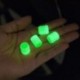 Szín: 4db kék - Világító szelepsapkák Fluoreszkáló Zöld Kék Éjszakai Izzó autó Motor Kerékpár Kerék Styling