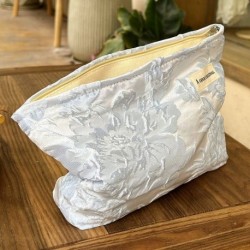 Szín: d - 2023 új sminkecset tároló tasak rendszerező Jacquard szövet sminktáska virágos cipzáras kozmetikai tasak női