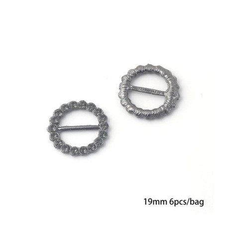 Sz__n_-Fegyver-19mm---6db_t__tel-V__ltozatos-strasszos-Csatok-megh__v__-Esk__v__i-Szalagcs__szka_-Bark__cs-Hajkieg__sz__t__k