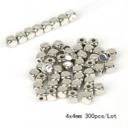 Sz__n_-4X4mm-300db---T__bbf__le-forma_m__ret-100-500-DB-m__anyag-CCB-laza-t__vtart__-gy__ngy__k-r__dium_KC-arany-sz__n__